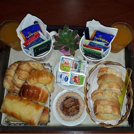 Hotel Mitre Chivilcoy Zewnętrze zdjęcie